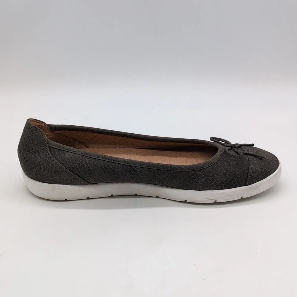Life Stride Shoes Womens Haylee Gray 7 Wide Ballet Flats Snakeskin Memory Foam